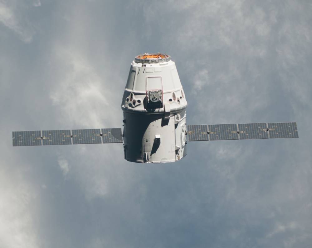 Arecont Vision Deploys Megapixel Surveillance Camera on SpaceX Dragon Spacecraft